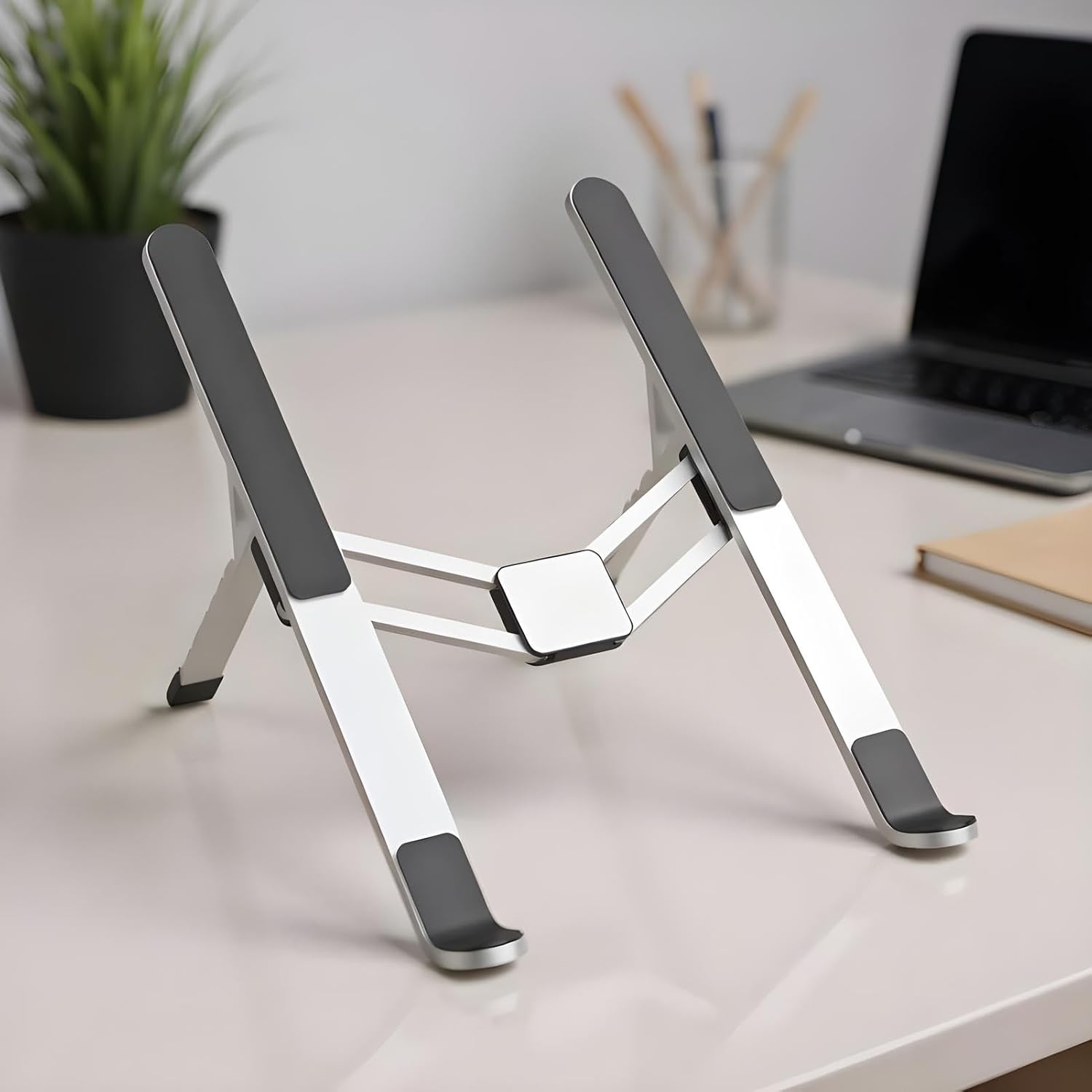 Maqiato | Adjustable Foldable Laptop Stand