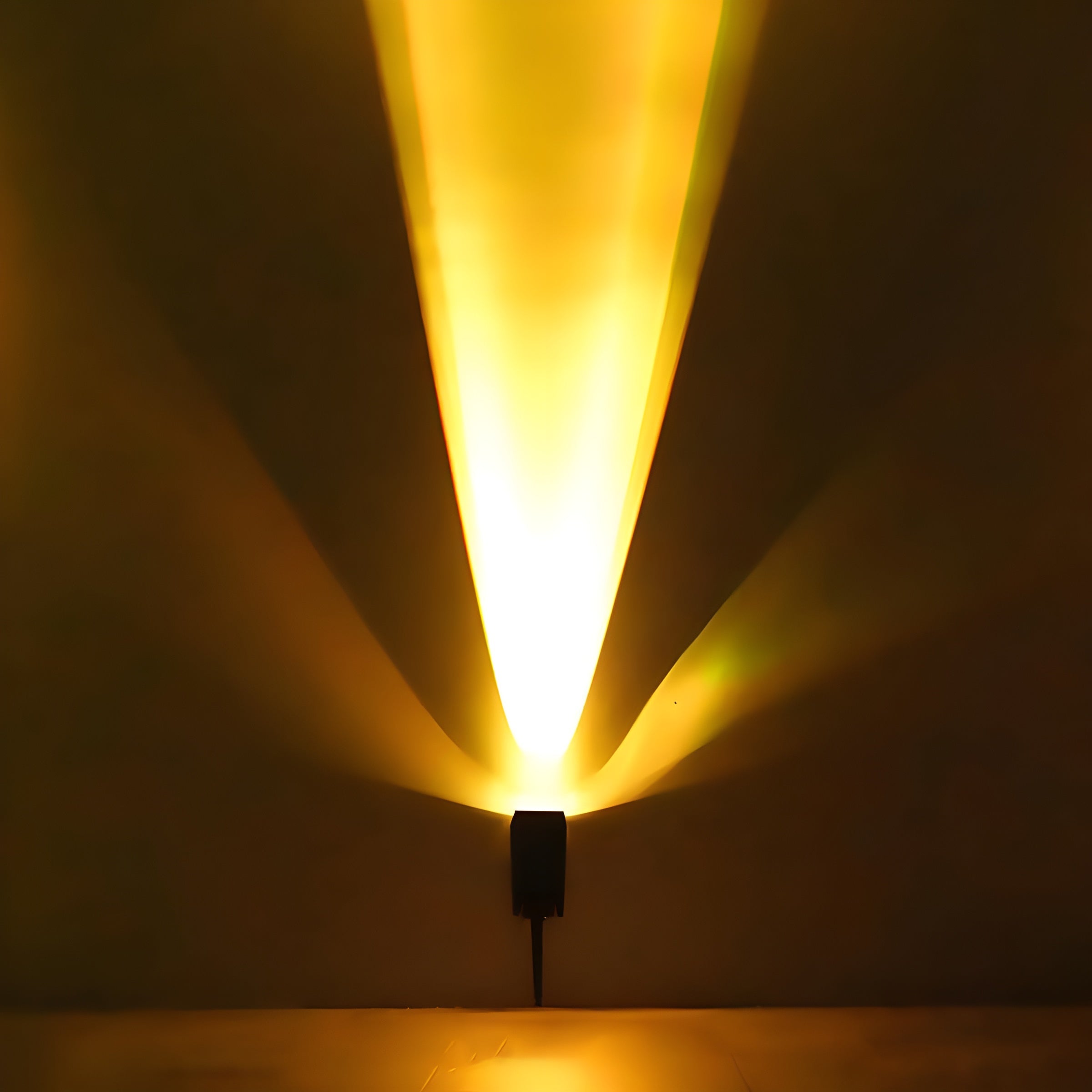 Maqiato | Adjustable Solar Garden Spotlight