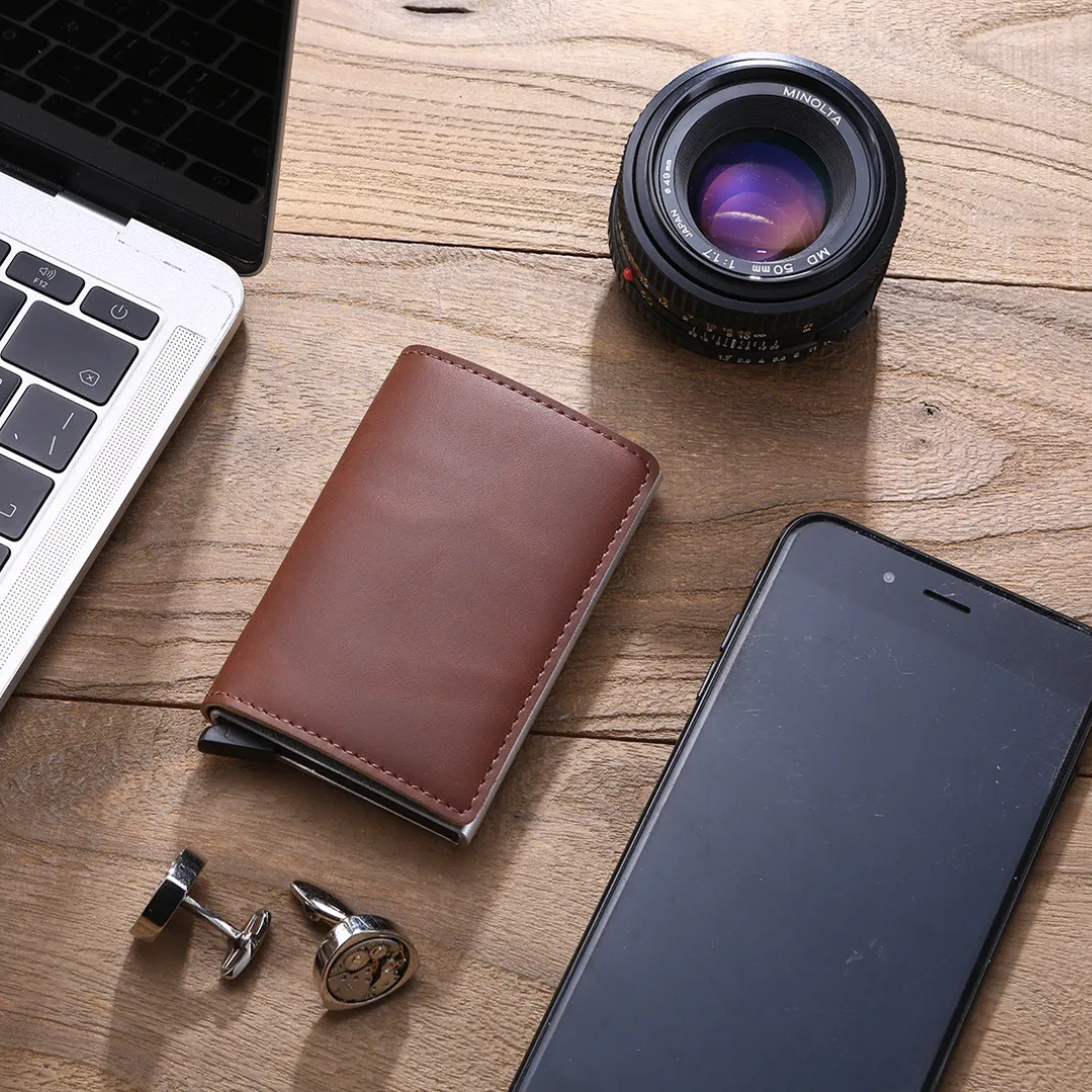 Maqiato | Aluminum Card Holder Wallet with Money Clip