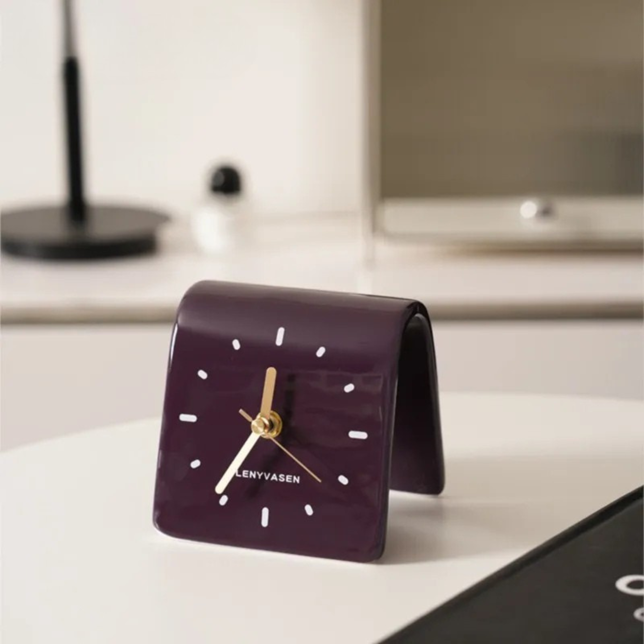 Maqiato | Ceramic Square Desk Clock