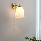 Maqiato | Contemporary Glass & Brass Wall Light