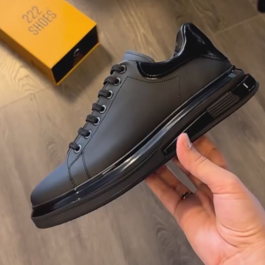 Maqiato | Men's Casual Sneakers in Black