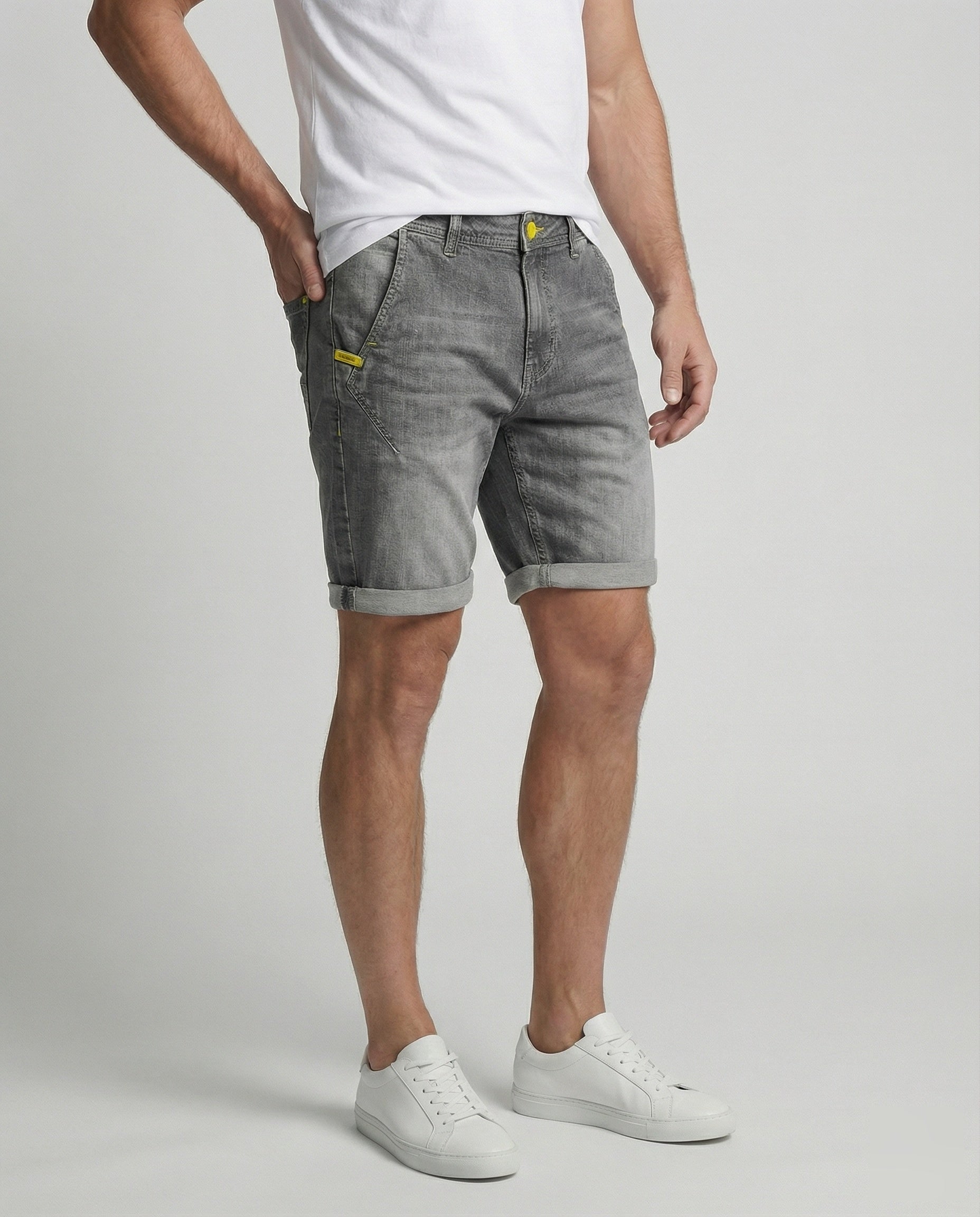 Maqiato | Men's Five-Pocket Denim Bermuda Shorts