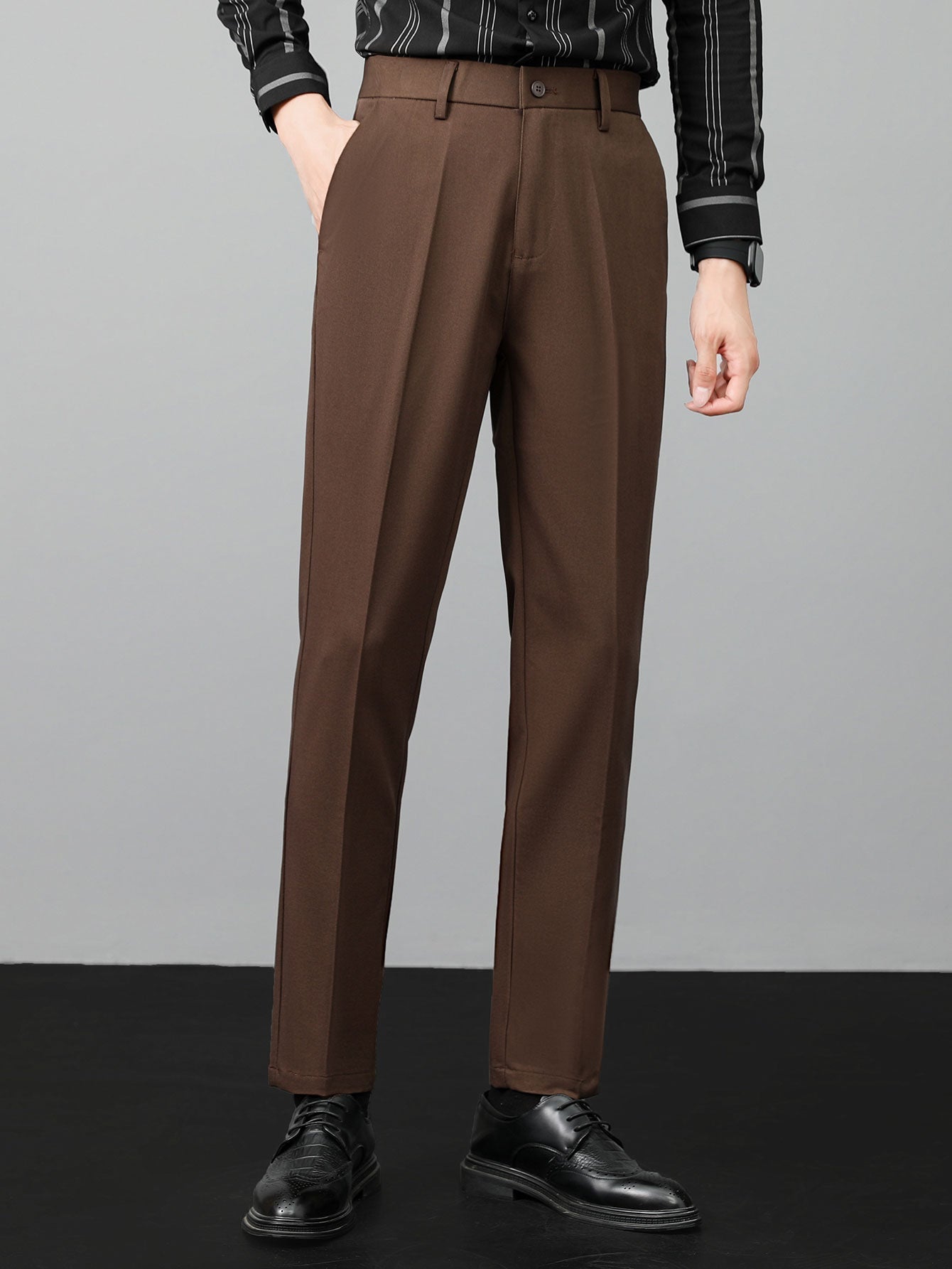 Maqiato | Men's Henley Knit & Slim Fit Pants Set