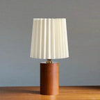 Maqiato | Pleated Table Lamp with Wood Base