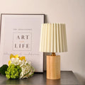 Maqiato | Pleated Table Lamp with Wood Base