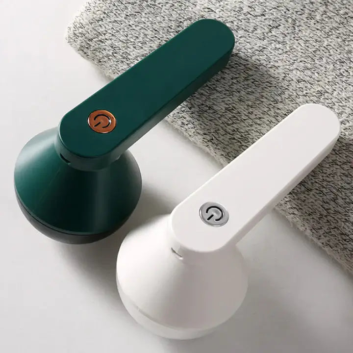 Maqiato | Rechargeable Fabric Shaver in White