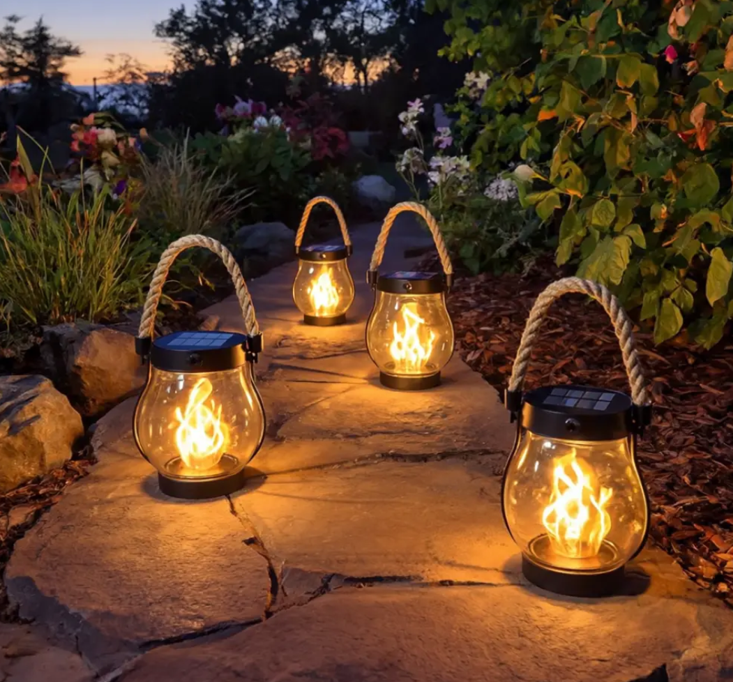 Maqiato | Solar Flame Flickering Garden Lantern