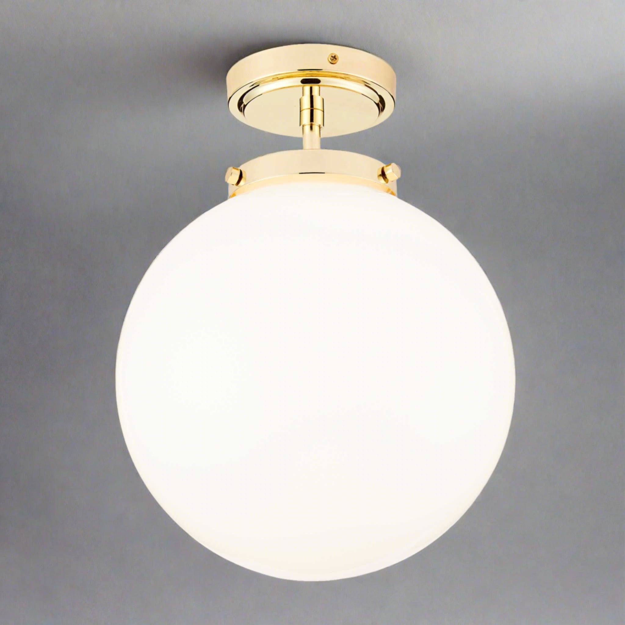 Maqiato | Spherical Ceiling Light in Silver