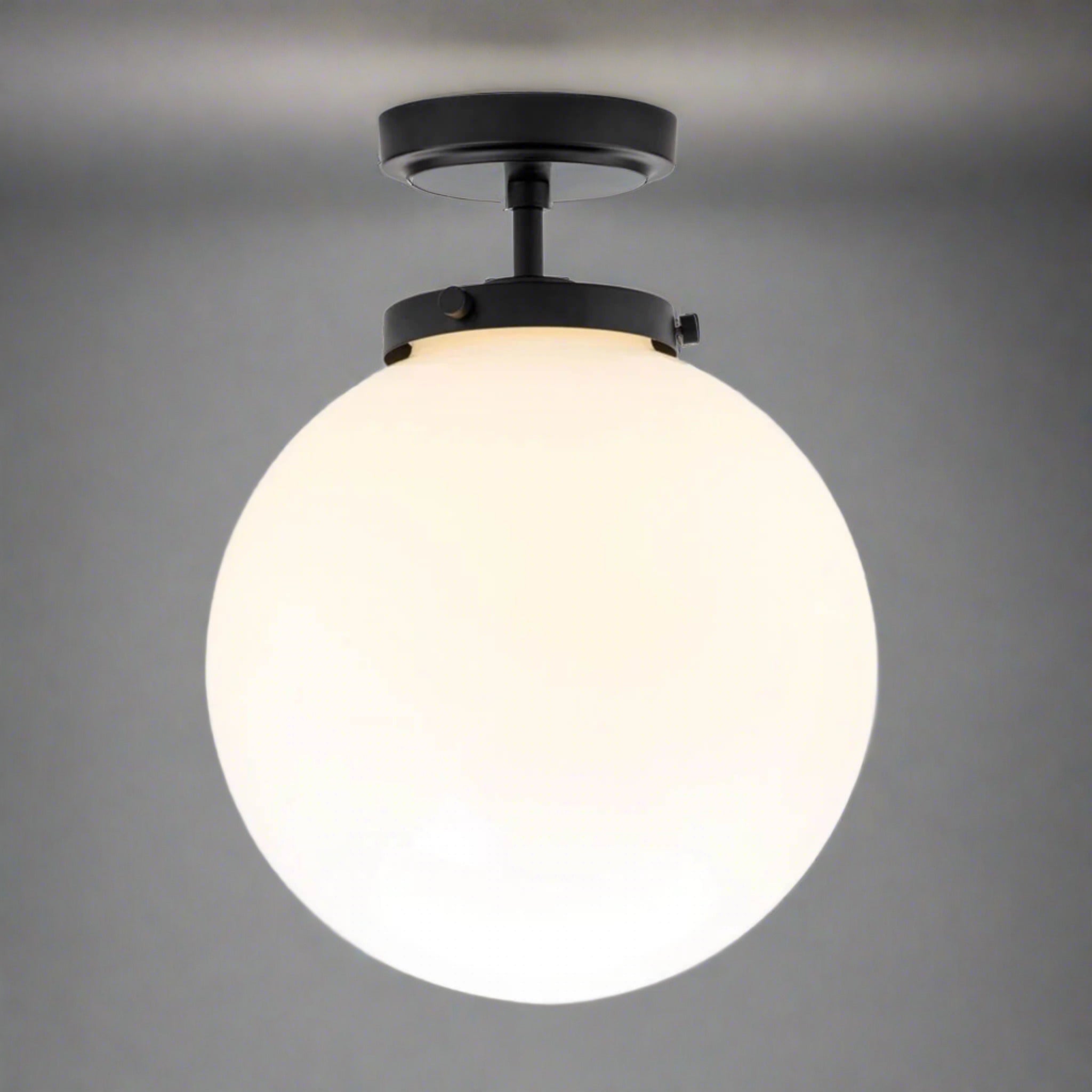 Maqiato | Spherical Ceiling Light in Silver