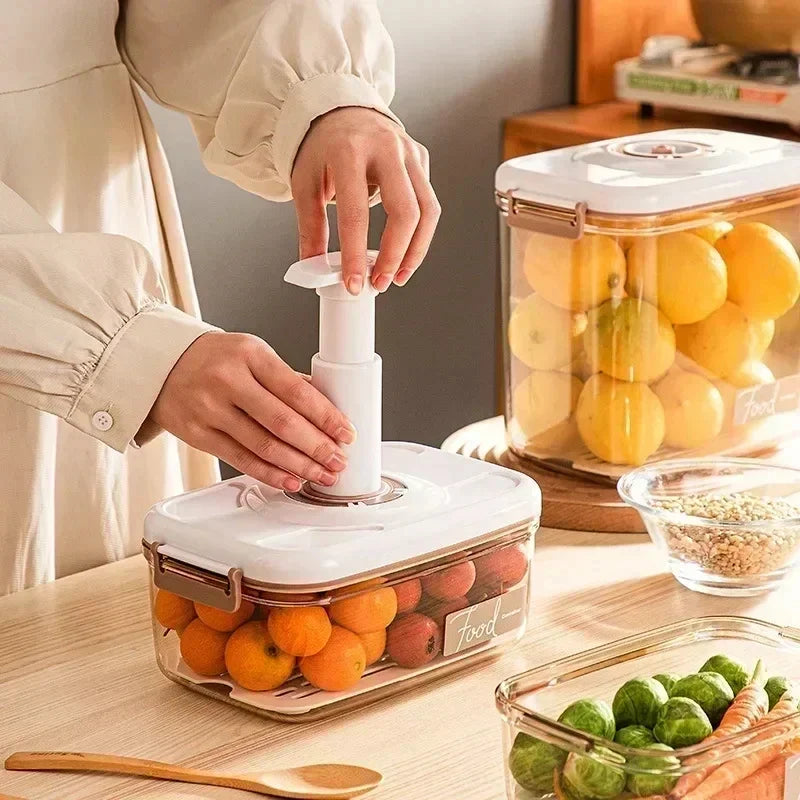 Maqiato | Vacuum Food Storage Container with Hand Pump