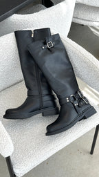 Maqiato | Women's Black Combat Boots