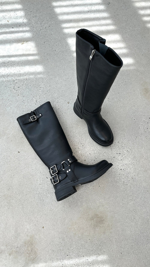 Maqiato | Women's Black Combat Boots
