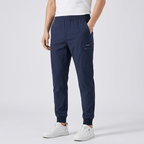 Maqiato | Stretchy cargo pants with flexible material and minimalist design