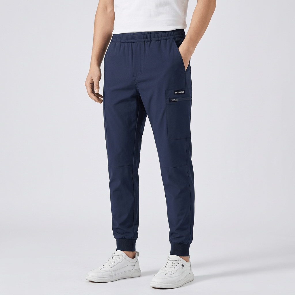 Maqiato | Stretchy cargo pants with flexible material and minimalist design