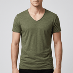 Maqiato | Slim fit V-neck T-shirt from soft material